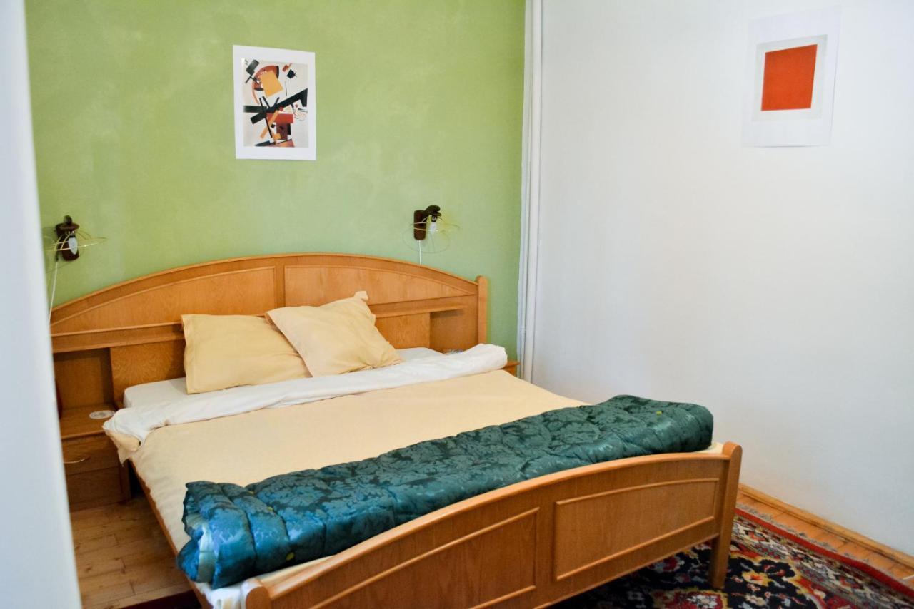 Grandpa'S Hidden Crib, 6 Bedroom, Pet Friendly Sinaia Exterior photo