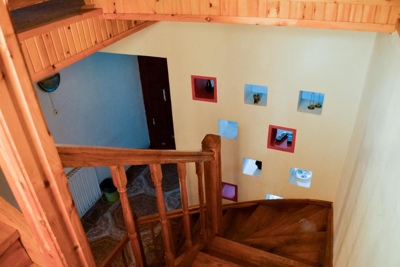 Grandpa'S Hidden Crib, 6 Bedroom, Pet Friendly Sinaia Exterior photo