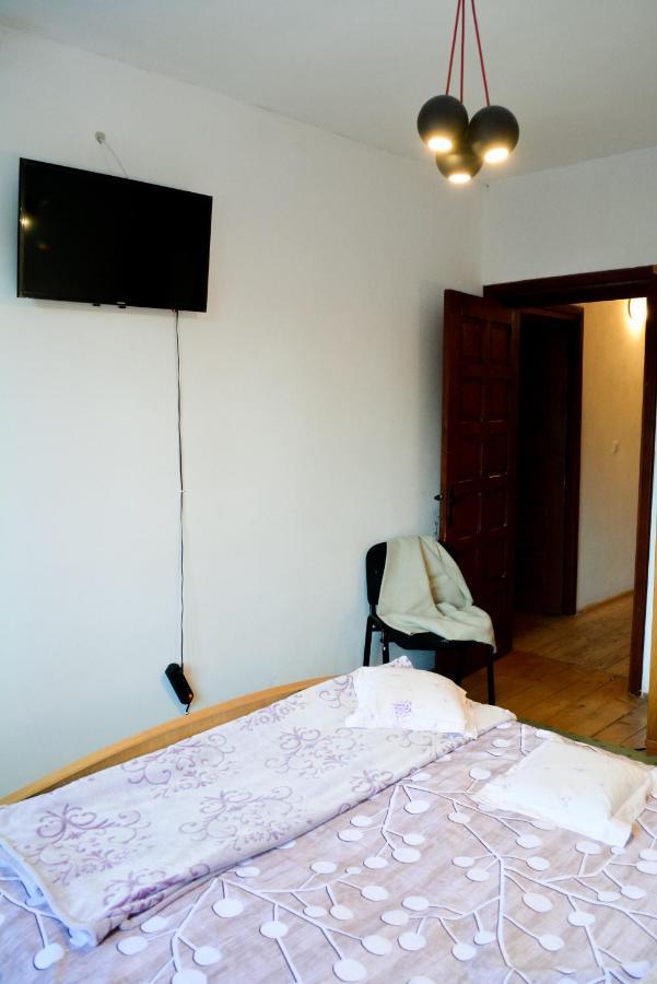 Grandpa'S Hidden Crib, 6 Bedroom, Pet Friendly Sinaia Exterior photo