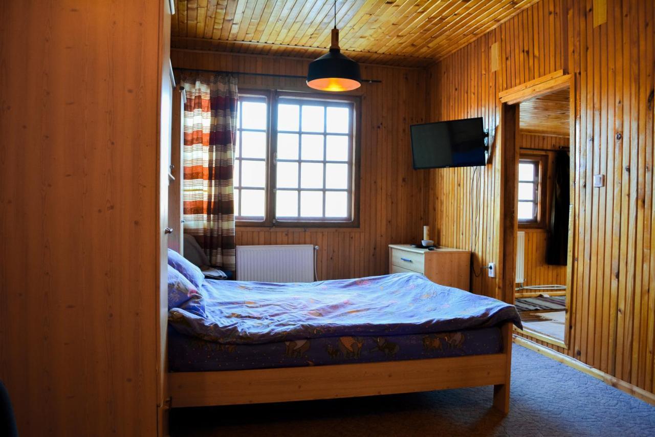 Grandpa'S Hidden Crib, 6 Bedroom, Pet Friendly Sinaia Exterior photo
