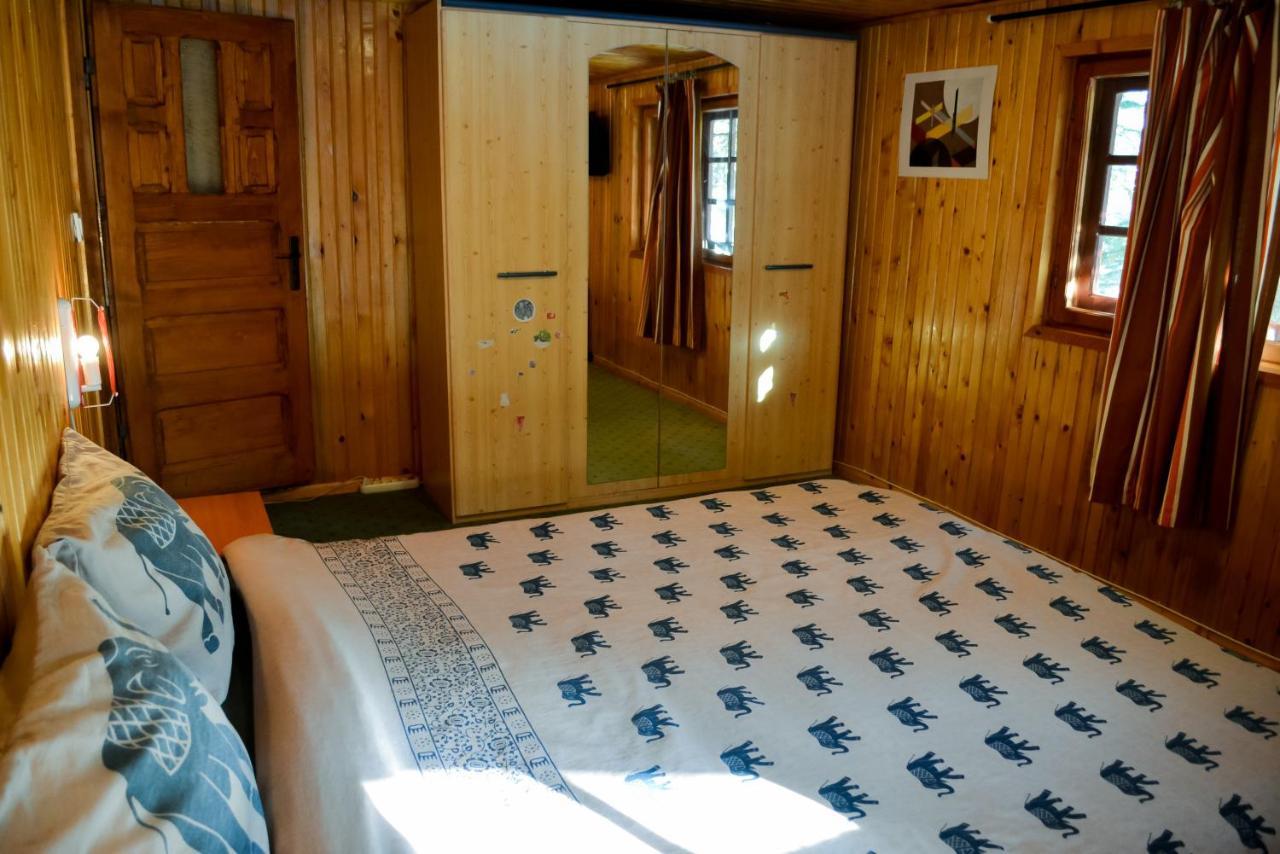 Grandpa'S Hidden Crib, 6 Bedroom, Pet Friendly Sinaia Exterior photo